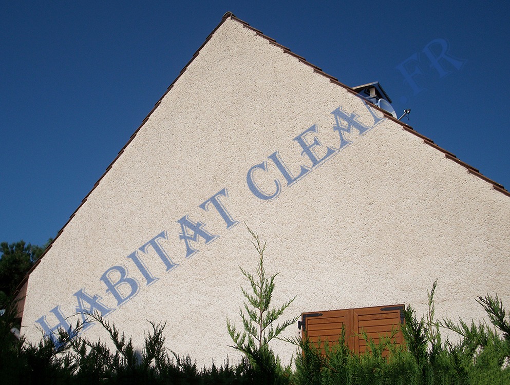 nettoyage-de-facade-tache-noir-rouge-habitat-clean-av-21200-beaune.av_